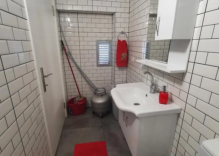 Ayvalik Goemec Garden Floor * Gomec