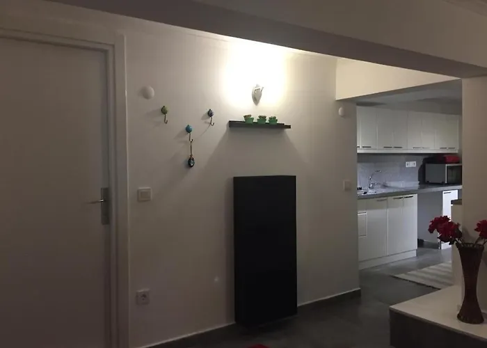 Ayvalik Goemec Garden Floor Gomec