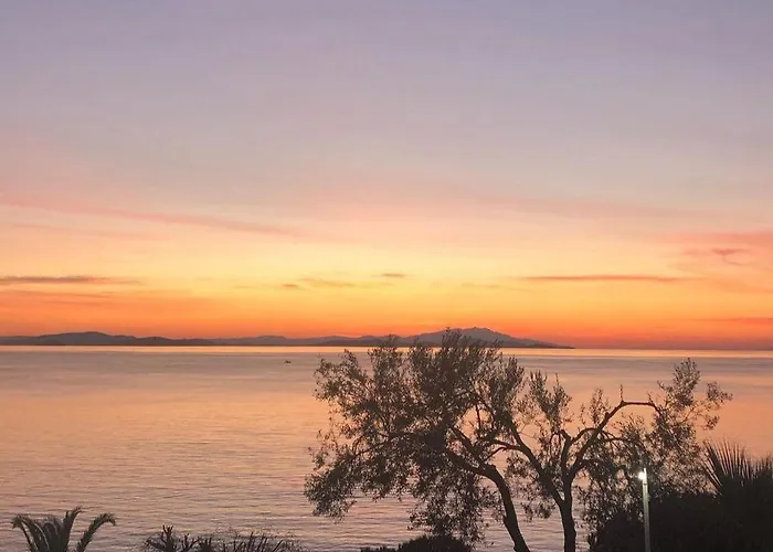 펜션 Ayvalik Goemec Garden Floor