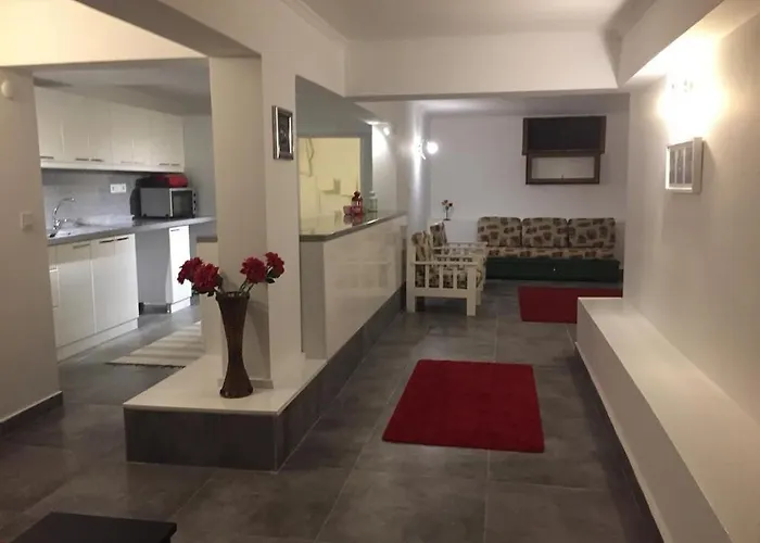 펜션 Ayvalik Goemec Garden Floor