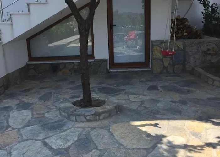 펜션 Ayvalik Goemec Garden Floor Gomec