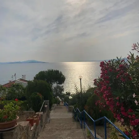 Ferienhaus Ayvalik Goemec Garden Floor Gomec