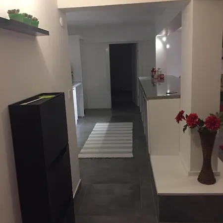 בית נופש Ayvalik Goemec Garden Floor *