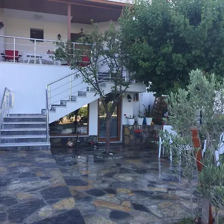 Ayvalik Goemec Garden Floor Gomec