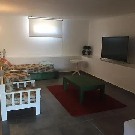 Ferienhaus Ayvalik Goemec Garden Floor *