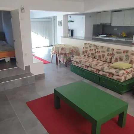 Ayvalik Goemec Garden Floor * Gomec