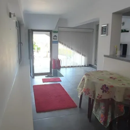 Ayvalik Goemec Garden Floor Ferienhaus