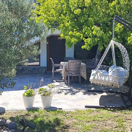 Ayvalik Goemec Garden Floor *